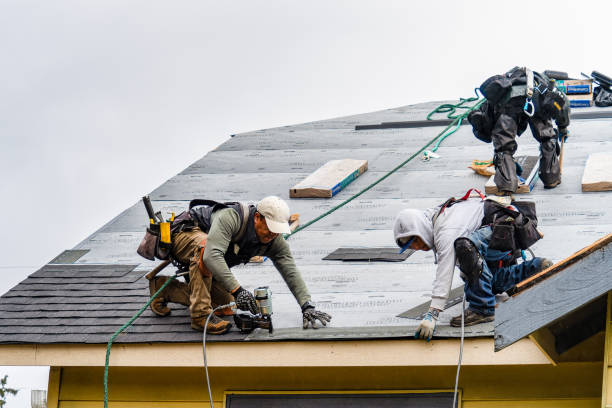 Professional Gutter Installation technician working in Hurley, WI